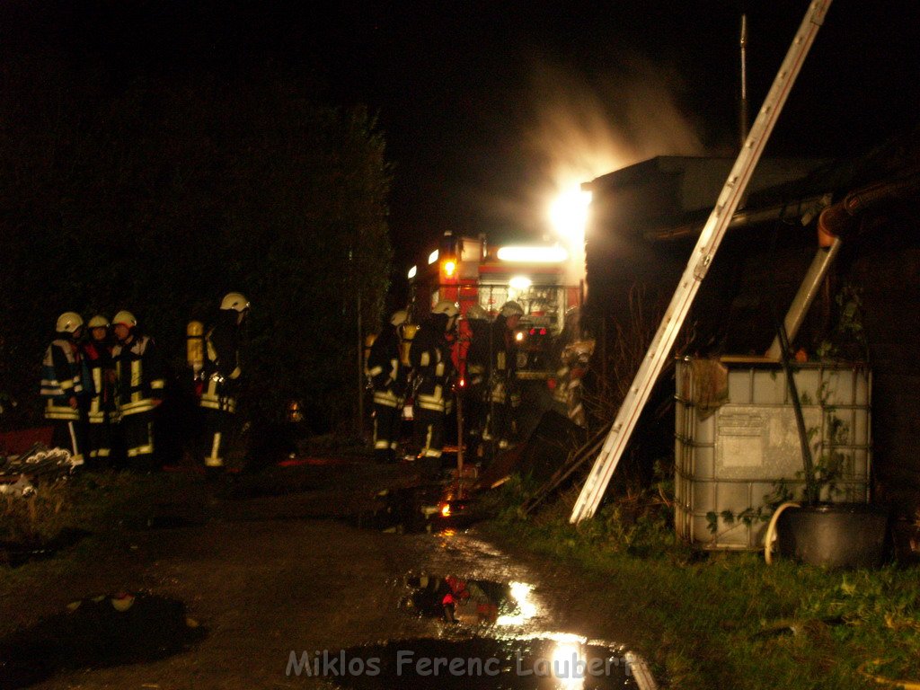 Brand Schuppen Pferdehof Koeln Hoehenhaus Honschaftstr  P05.JPG